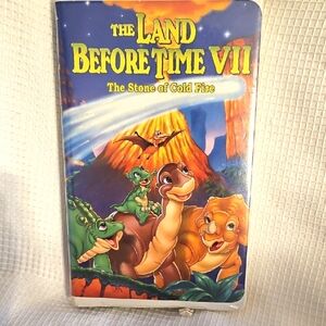Universal The Land Before Time VII: The Stone of Cold Fire VHS Rated G